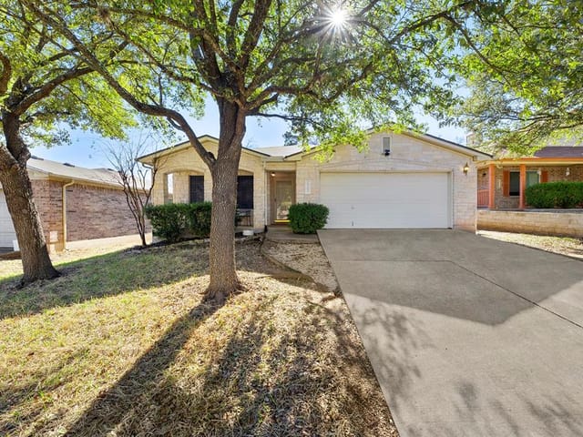 1705 Pannier Ln