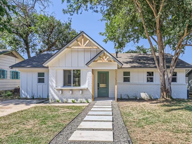 1706 Cherry Orchard Dr