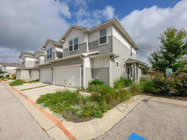 1706 Tun Tavern TRL Unit #37