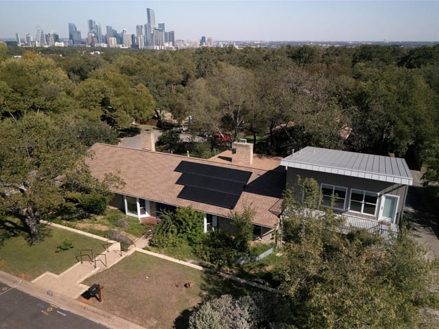 1706 Windoak DR
