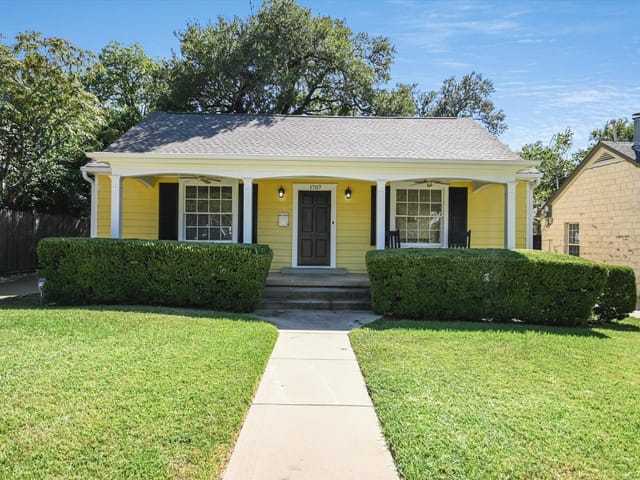 1707 Mohle DR