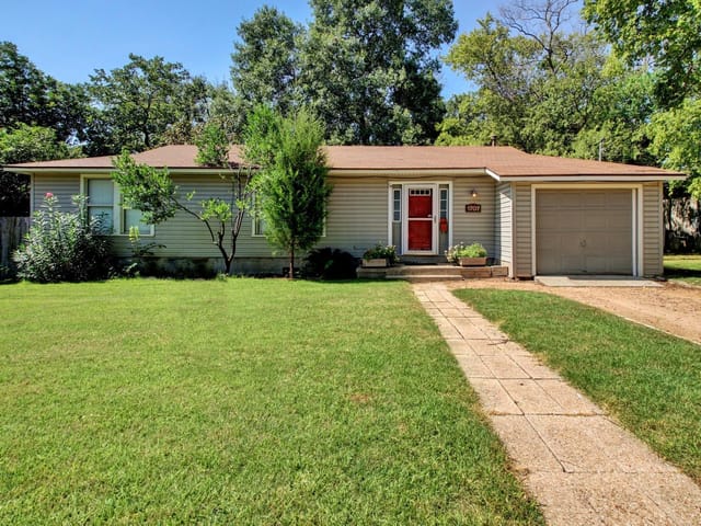 1707 Palo Duro Rd