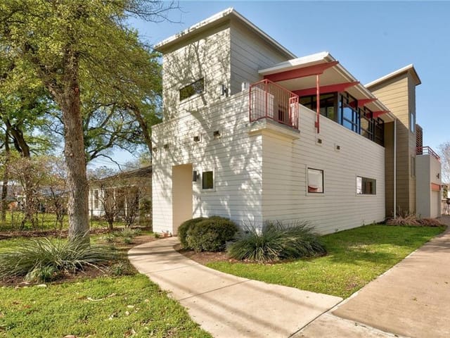 1708 Harvey St Unit #A