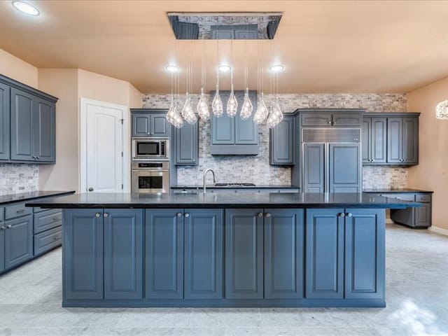 1708 Palisades Pointe LN