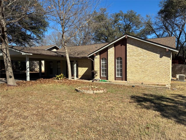1708 RAVEN DR