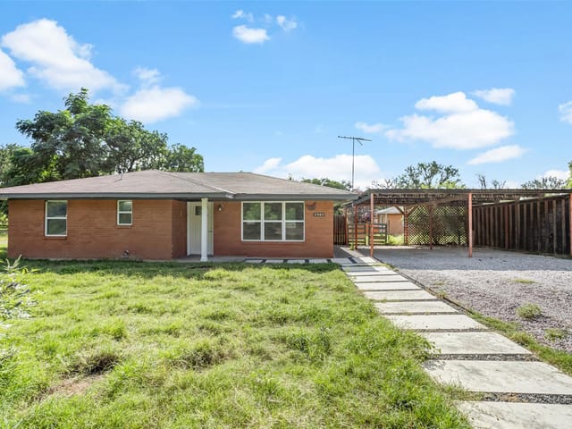 1708 Woodcrest DR