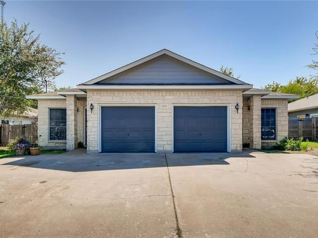 1709 Constantino Cir