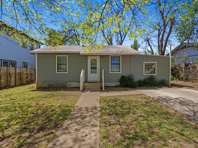 1709 Patton Ln