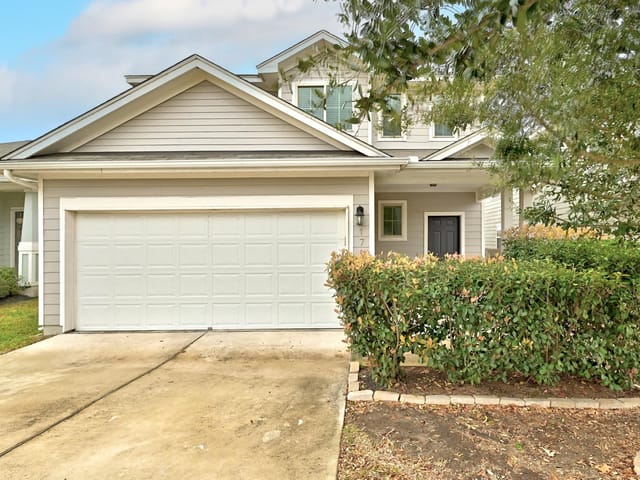 171 Vestral Rd