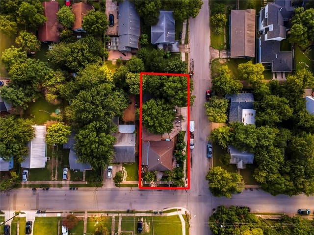 1710 Cedar Ave