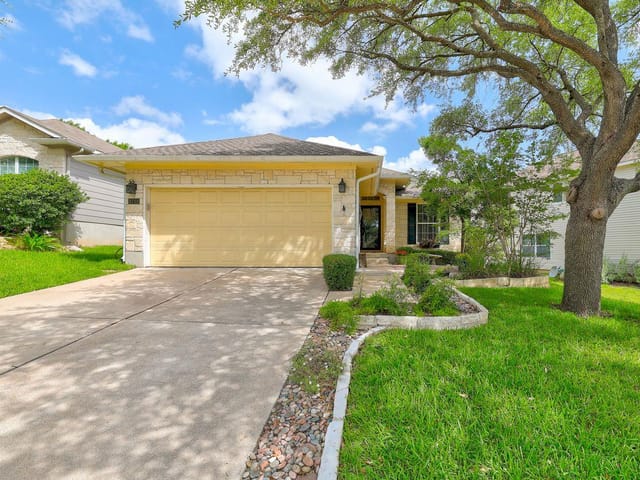1710 Gaylord DR
