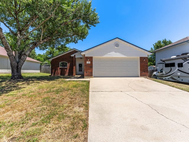 1710 Mattie DR