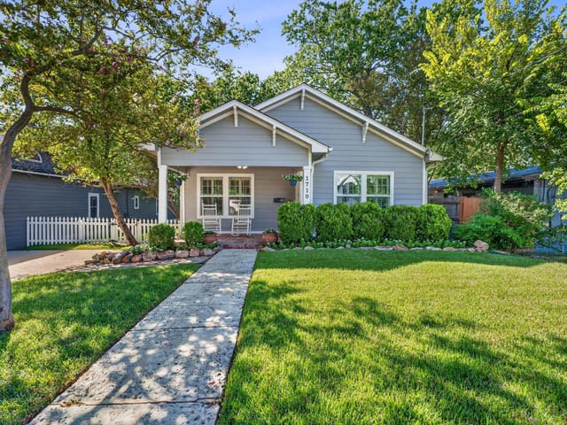 1710 Wethersfield RD - property photo 1 - Luxury home in Enfield F, Austin, TX