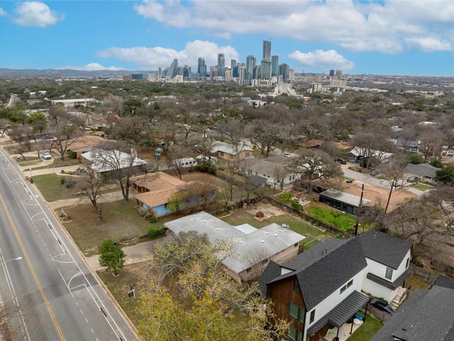 1710 Woodland Ave