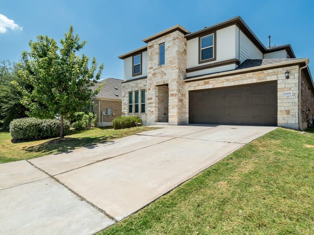 17108 Lathrop Ave