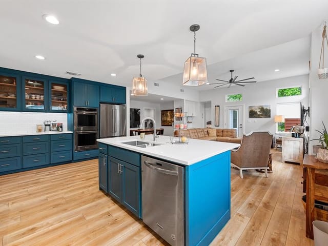 1711 Dartmouth Ave
