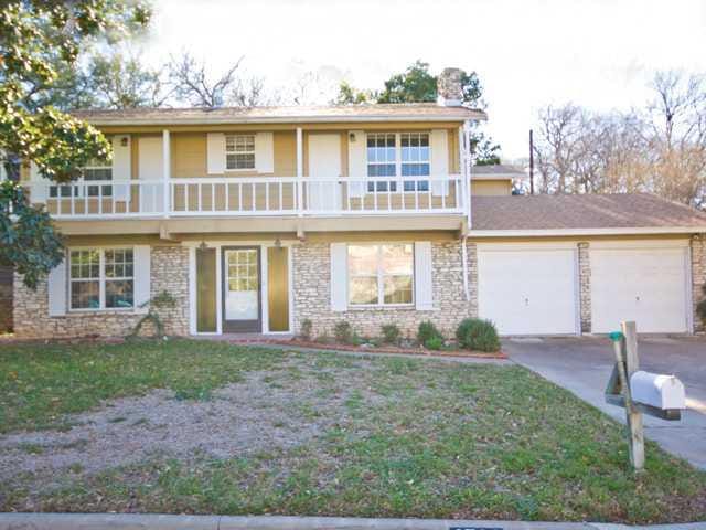 1711 Deerfield Dr