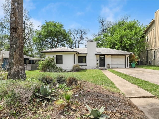 1711 E 38 1/2 St