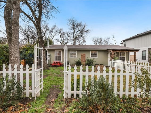 1711 W Saint Johns Ave Unit #1