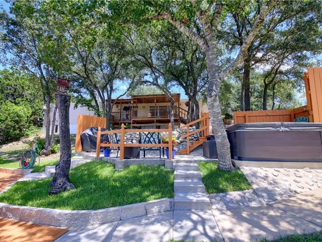17120 Round Mountain RD