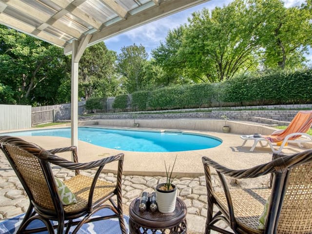 1713 Pebble Brook Dr