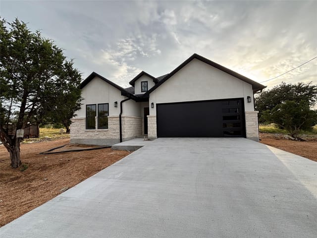 1713 Whitetail RD