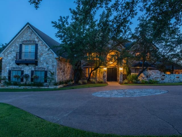 17137 Majestic Ridge Rd
