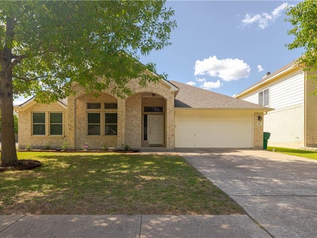 1716 Camas Dr