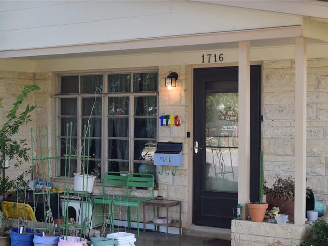 View 1716 Karen Ave in Brentwood Terrace 1716 Karen Ave - property photo 1 - Luxury home in Brentwood Terrace, Austin, TX