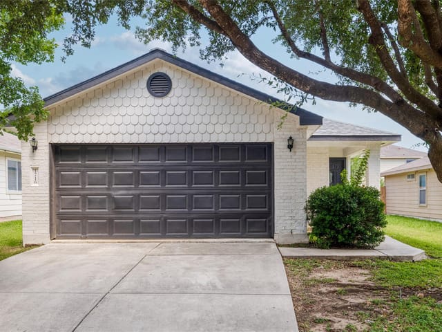 1716 Poppy Seed Ln