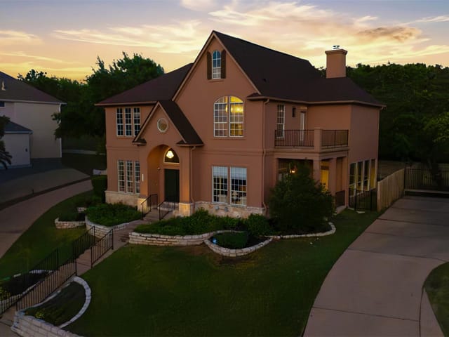 1717 Allium Dr