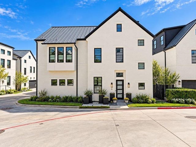 1719 Spyglass DR Unit #6