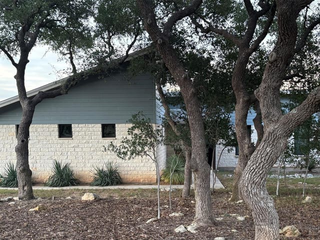172 Bluff TRL