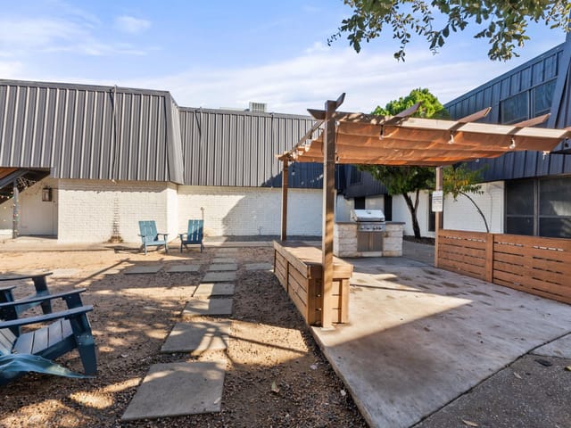 1720 Wooten Park DR Unit #110