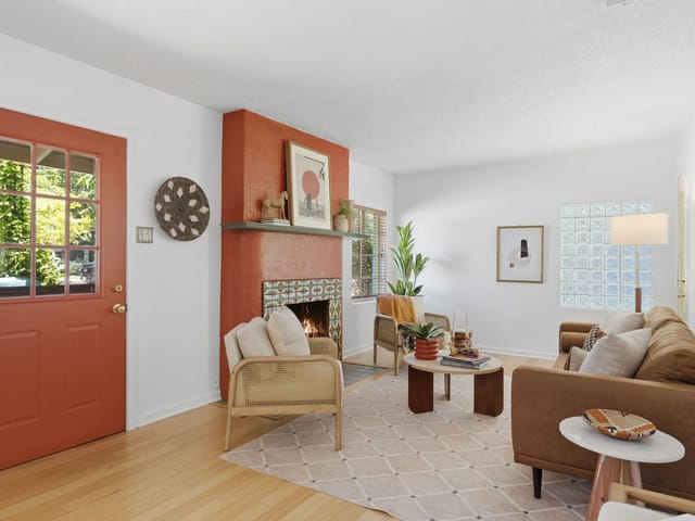 1723 E 38th St - Sold by Keenan Group