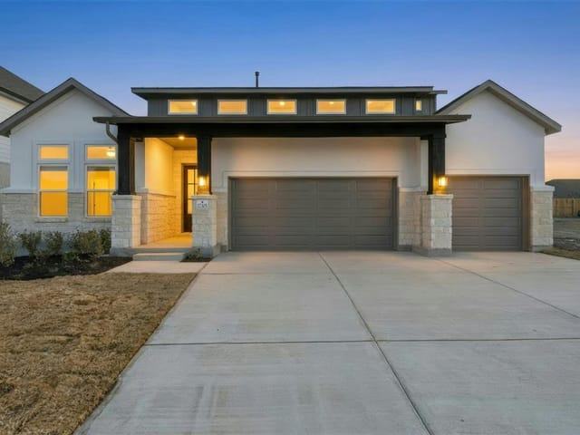 17305 Silverman Dr