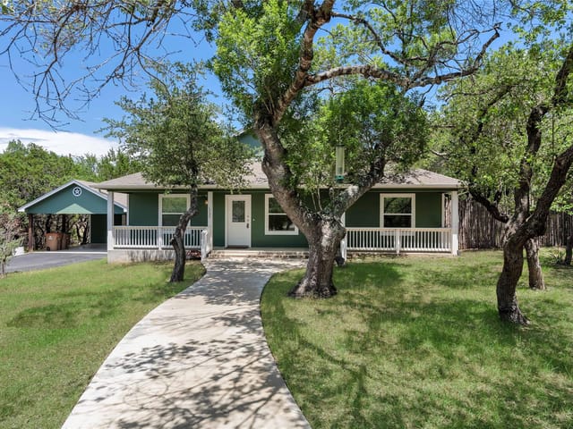 1737 Scenic View DR