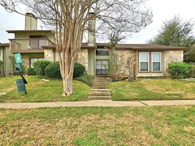 1738 Timberwood Dr