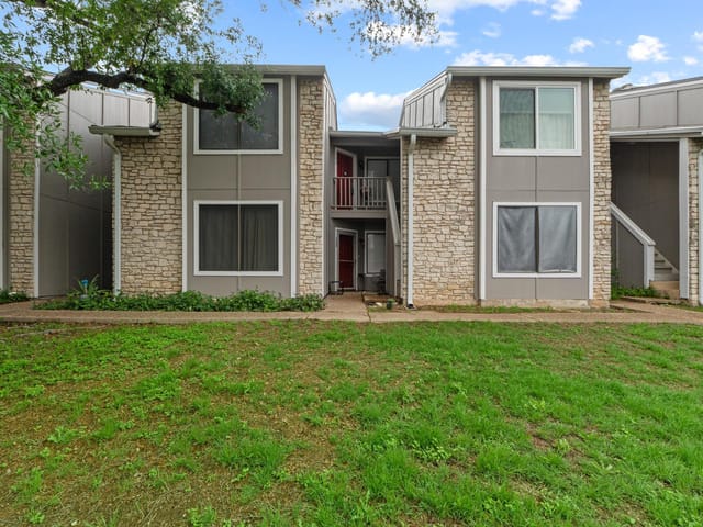 1740 Timber Ridge RD Unit #132
