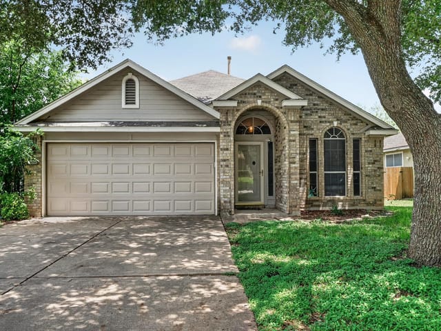 17525 Tobermory DR
