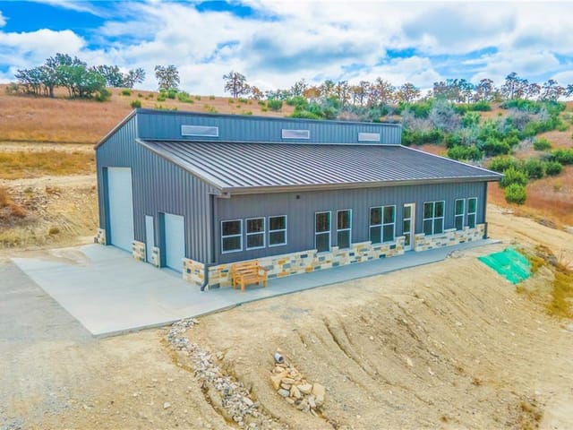 1759 Majestic Hills Dr