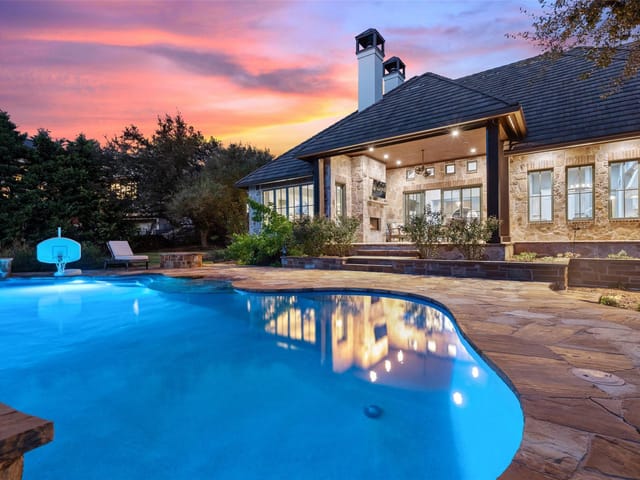 17600 Flagler DR