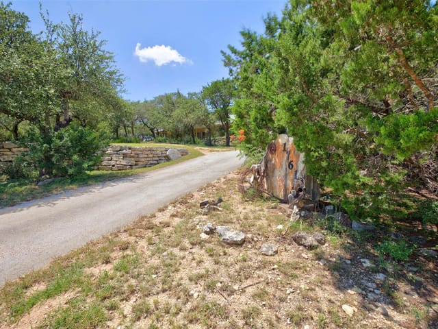 1761 Cottonwood RD