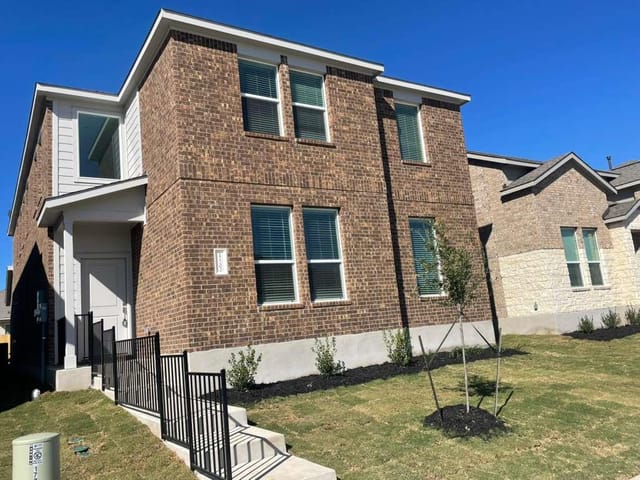 17702  Sage Thrasher Dr