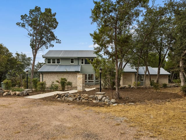 17715 N Rim DR