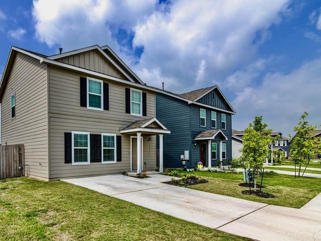 17719 DOCKERY Dr