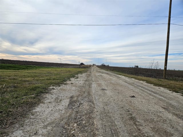 17726 N FM 973 Rd