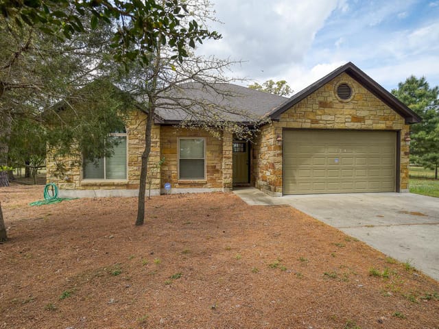 178 S Buckhorn Dr