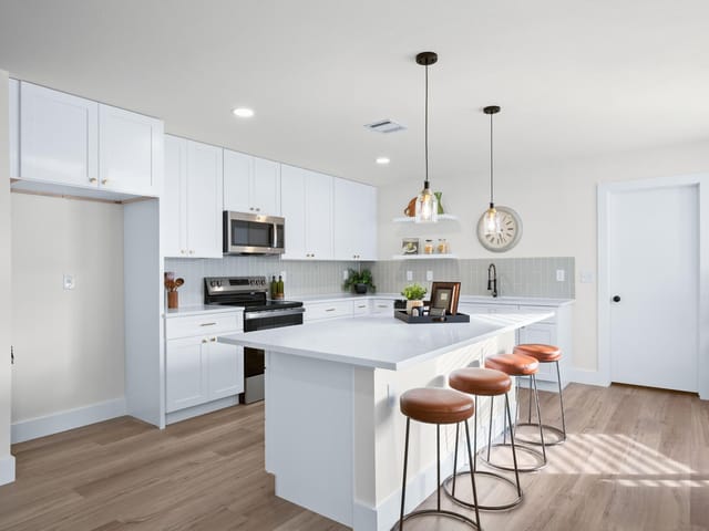17901 Narsitin Ln
