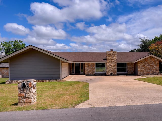 18 Country LN